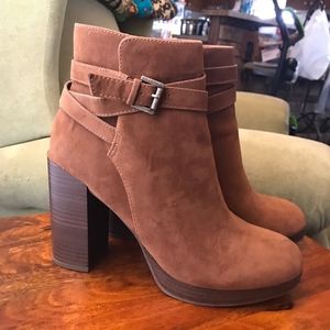 A New Day booties NWOT - Women's size 9.5